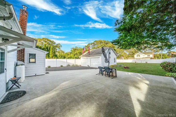 a park view with a outdoor space