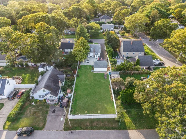 $700,000 | 485 3rd Avenue, Bayport, NY 11705