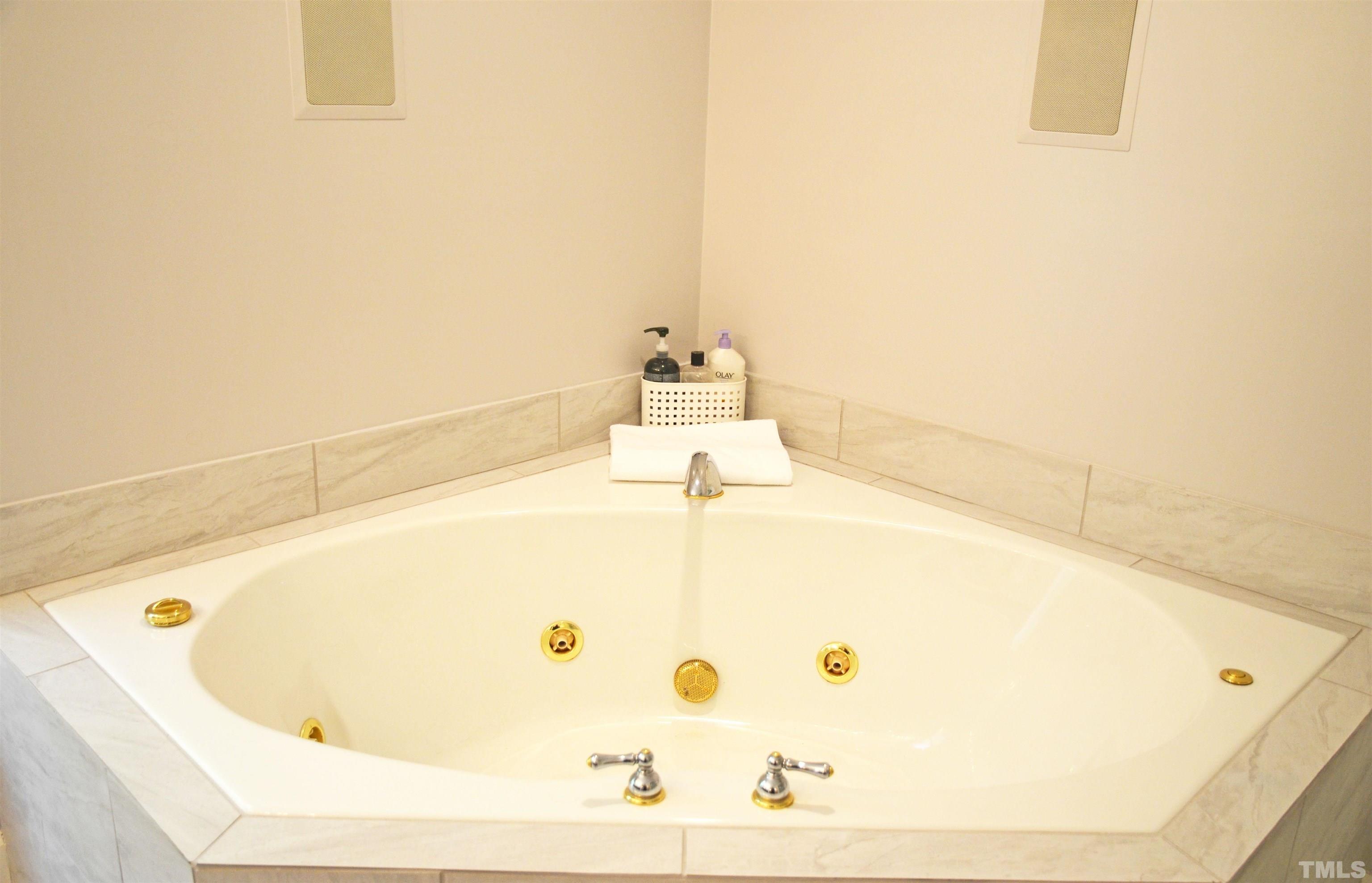 4907 Old Elizabeth Road Raleigh, NC 27616 - Photo 25 of 30 a bathroom with a tub