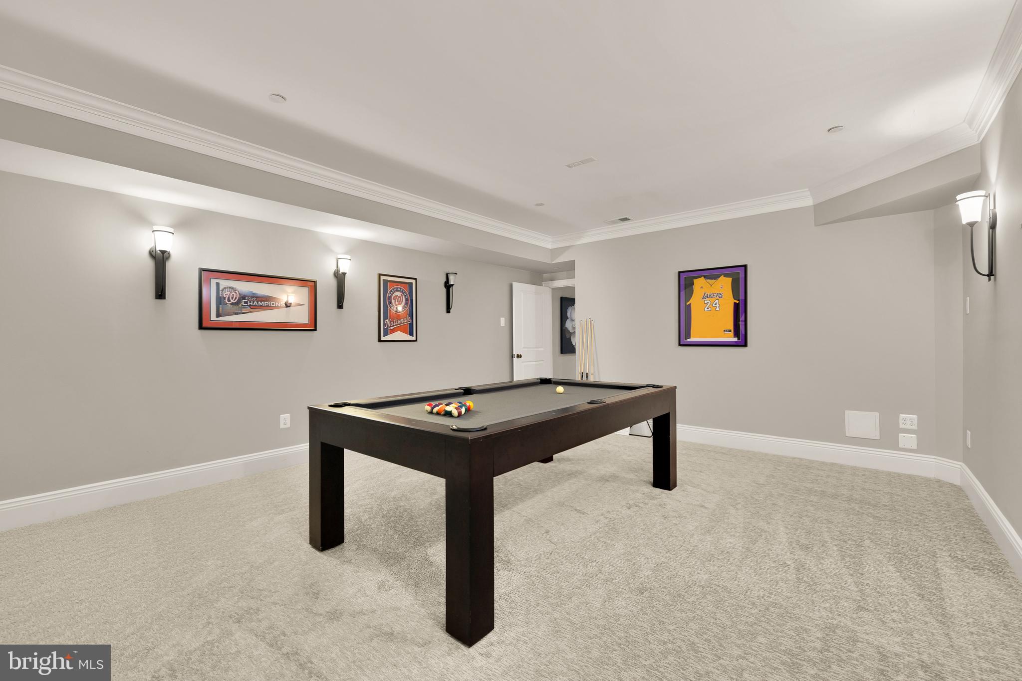 5606 Parkston Road Bethesda, MD 20816 - Photo 48 of 50 a room with furniture and window