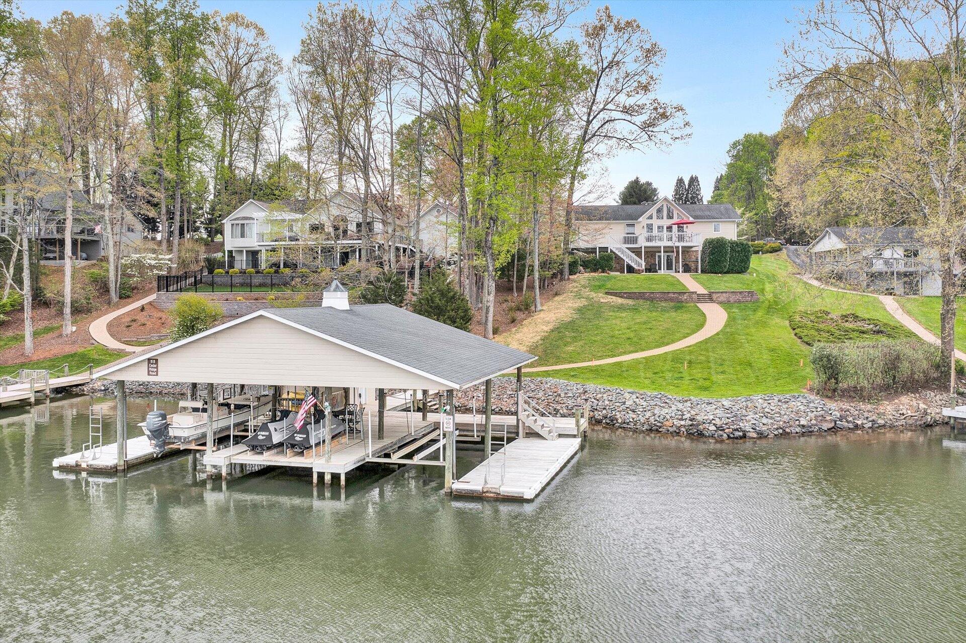 a view of a house with outdoor space