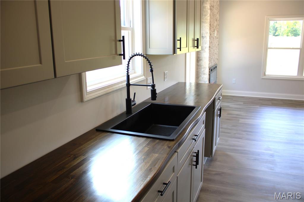 17582 Monroe Road Perry, MO 63462 - Photo 25 of 27