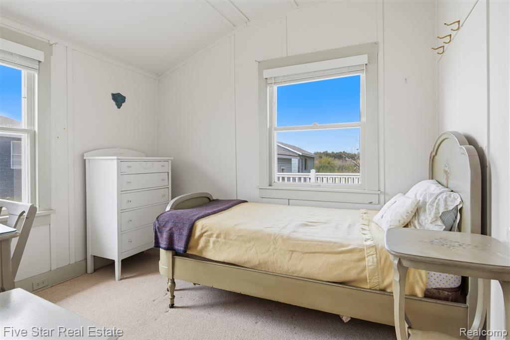 2588 Lakeview Road Onekama, MI 49675 - Photo 22 of 32 Gallery Image 22