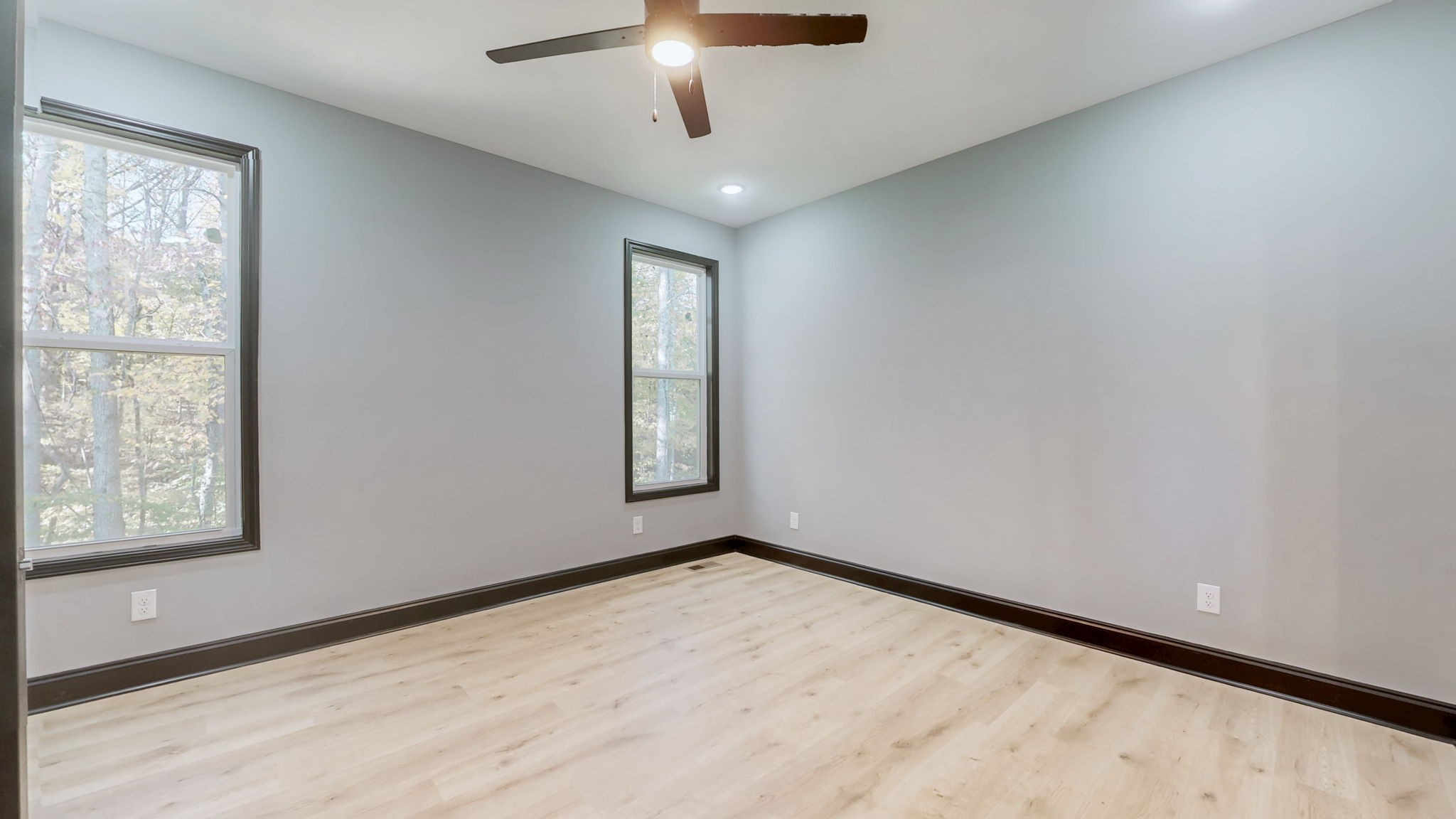 1236 Rooster Rdg Road Joelton, TN 37080 - Photo 5 of 19 an empty room with windows and ceiling fan