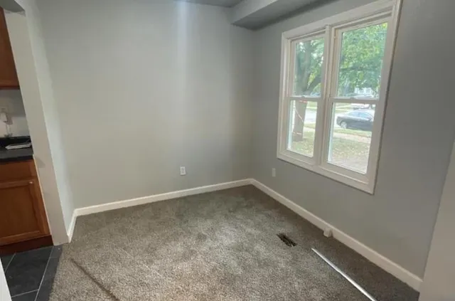 $1,200 | 19344 Bradford Avenue, Detroit, MI 48205