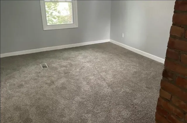 $1,200 | 19344 Bradford Avenue, Detroit, MI 48205