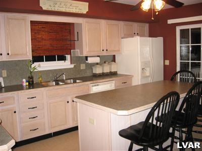 4435 Steuben Road Bethlehem, PA 18020 - Photo 11 of 30 Main Floor kitchen