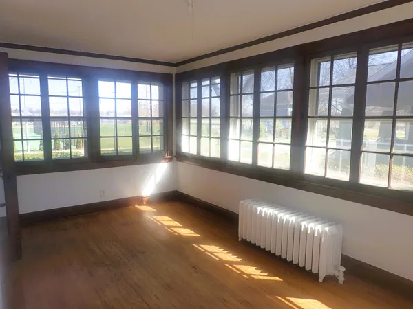 $799,900 | 24 North Belmont Avenue, Arlington Heights, IL 60004