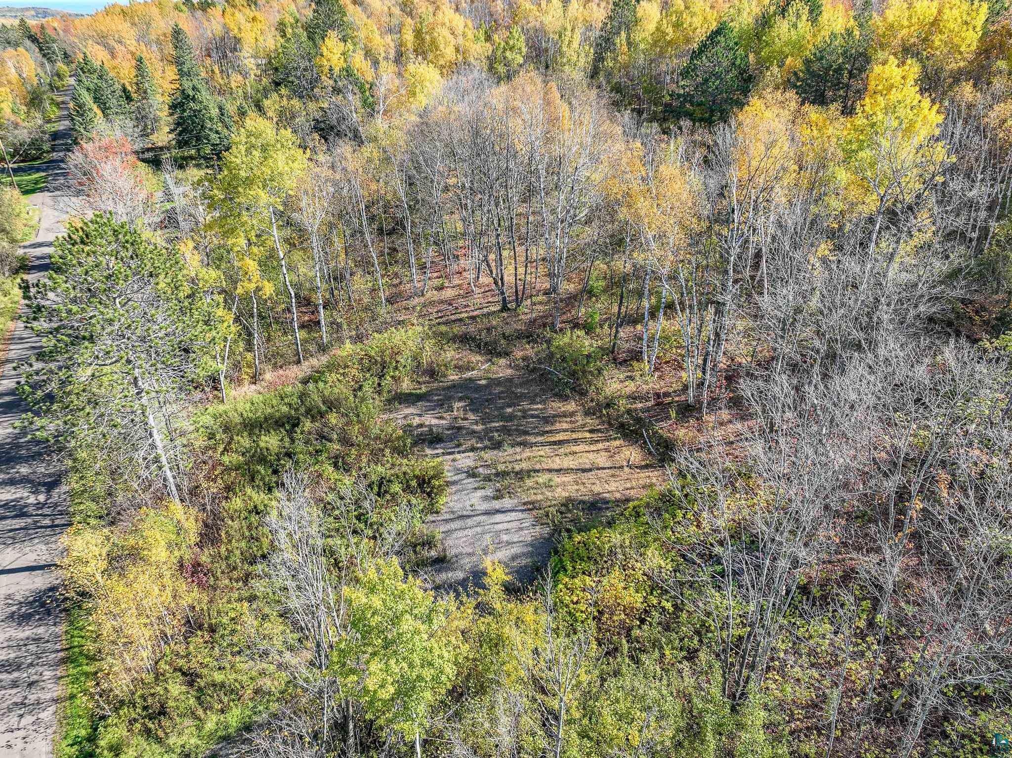 512 Elk Street Duluth, MN 55803 - Photo 9 of 12