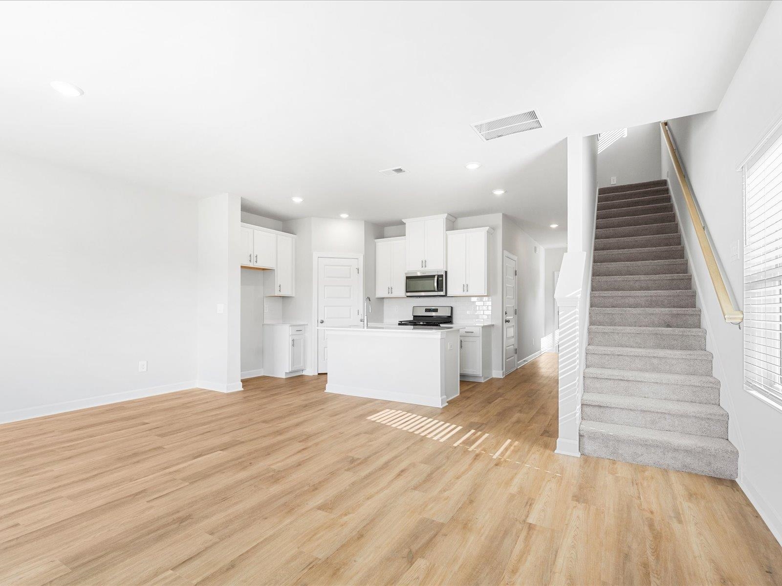 209 Cupid Court Greer, SC 29651 - Photo 5 of 26