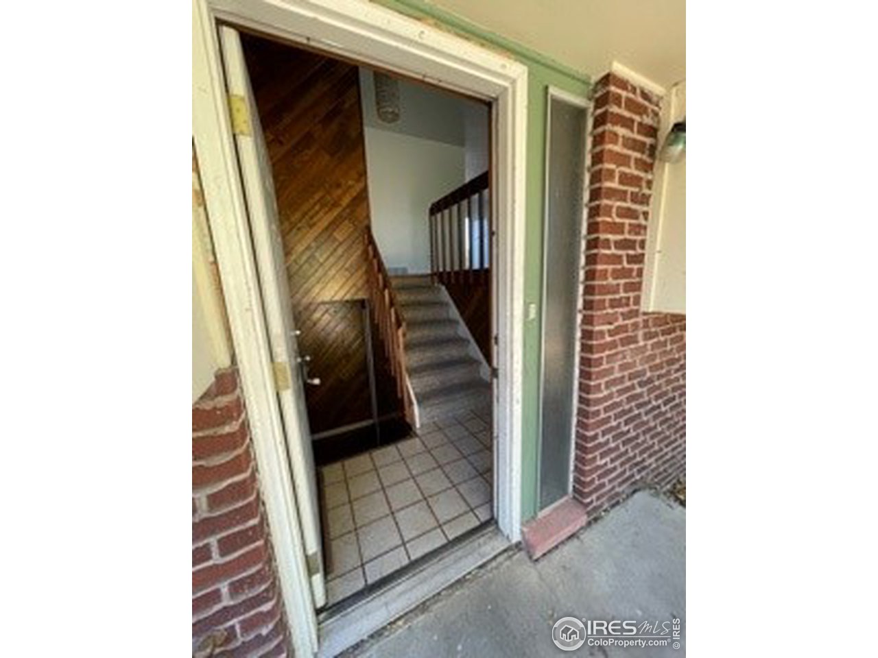 933 Timber Lane Fort Collins, CO 80521 - Photo 3 of 10 Gallery Image 3