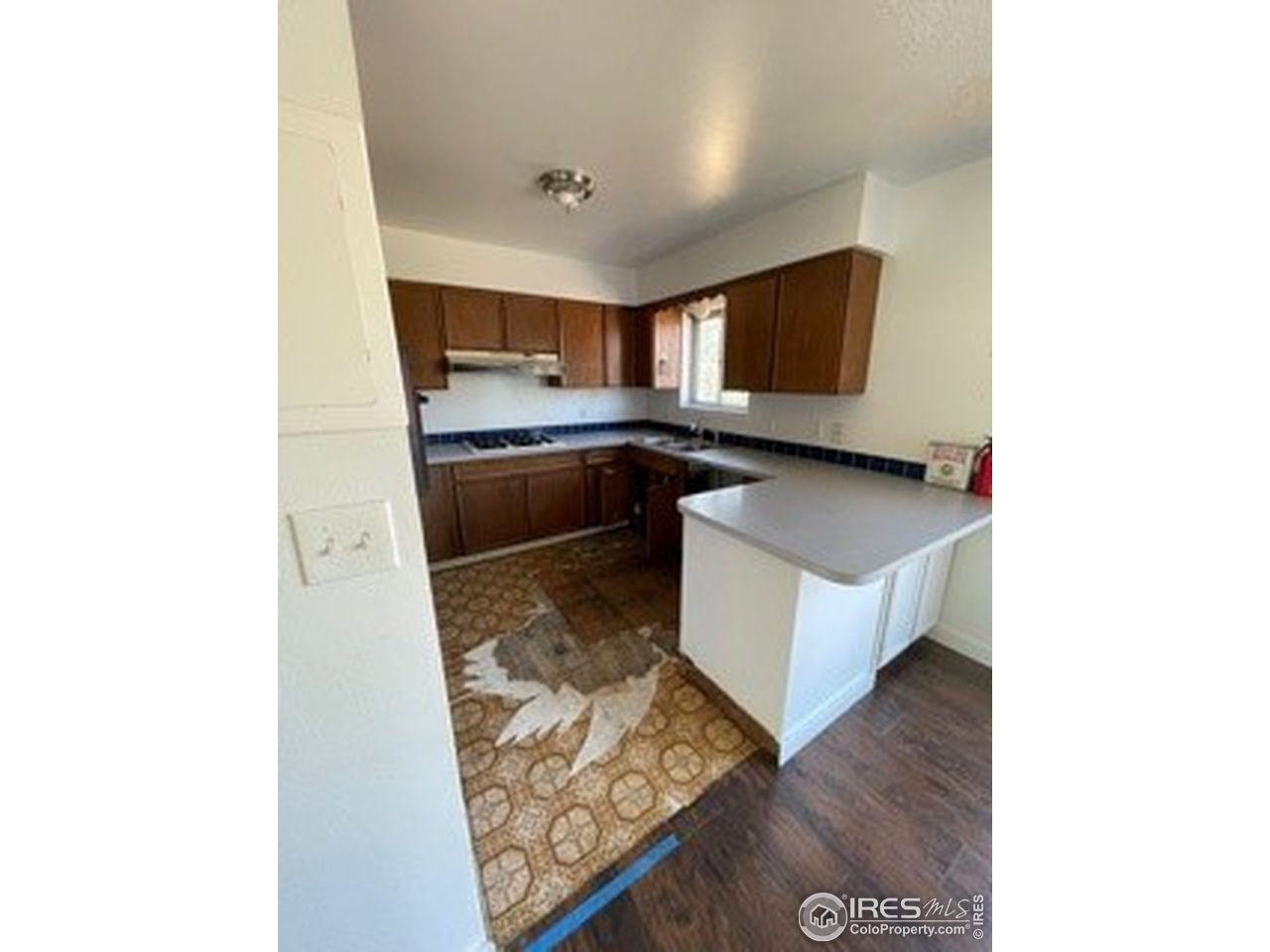 933 Timber Lane Fort Collins, CO 80521 - Photo 4 of 10 Gallery Image 4