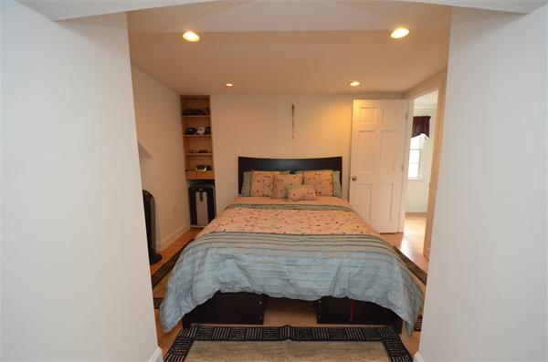 60 Maple Street Middleton, MA 01949 - Photo 13 of 25 Gallery Image 13