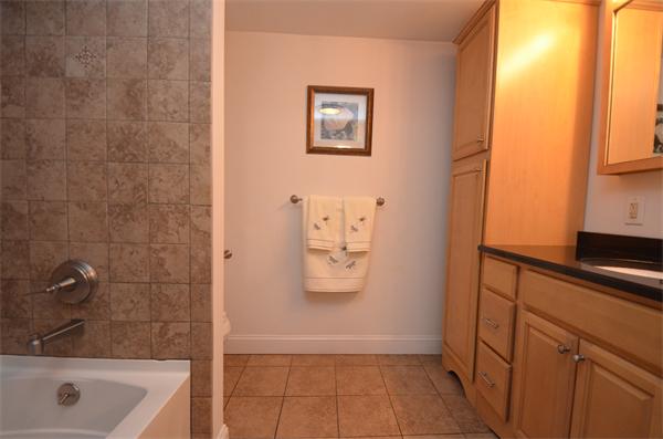 60 Maple Street Middleton, MA 01949 - Photo 7 of 25 Gallery Image 7