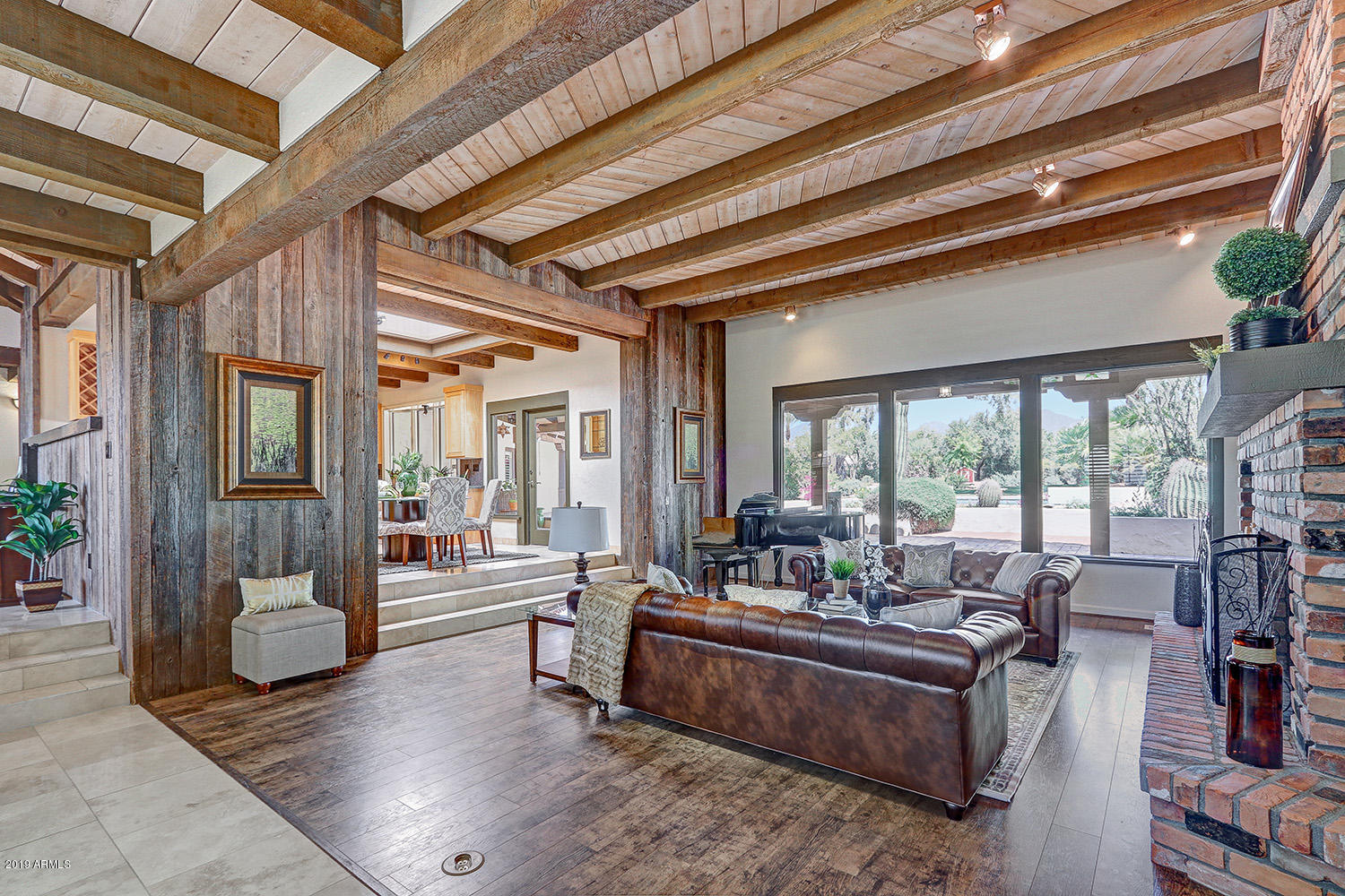 12160 East Mountain View Road Scottsdale, AZ 85259 - Photo 12 of 56 Living room