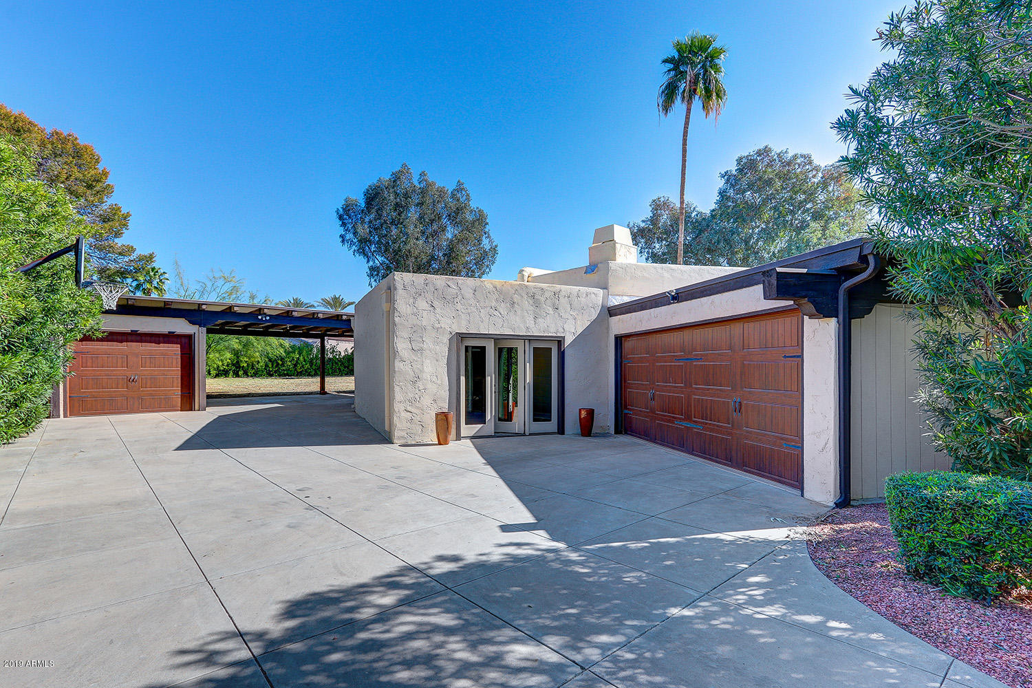 12160 East Mountain View Road Scottsdale, AZ 85259 - Photo 10 of 56 Side vehicle entry garage