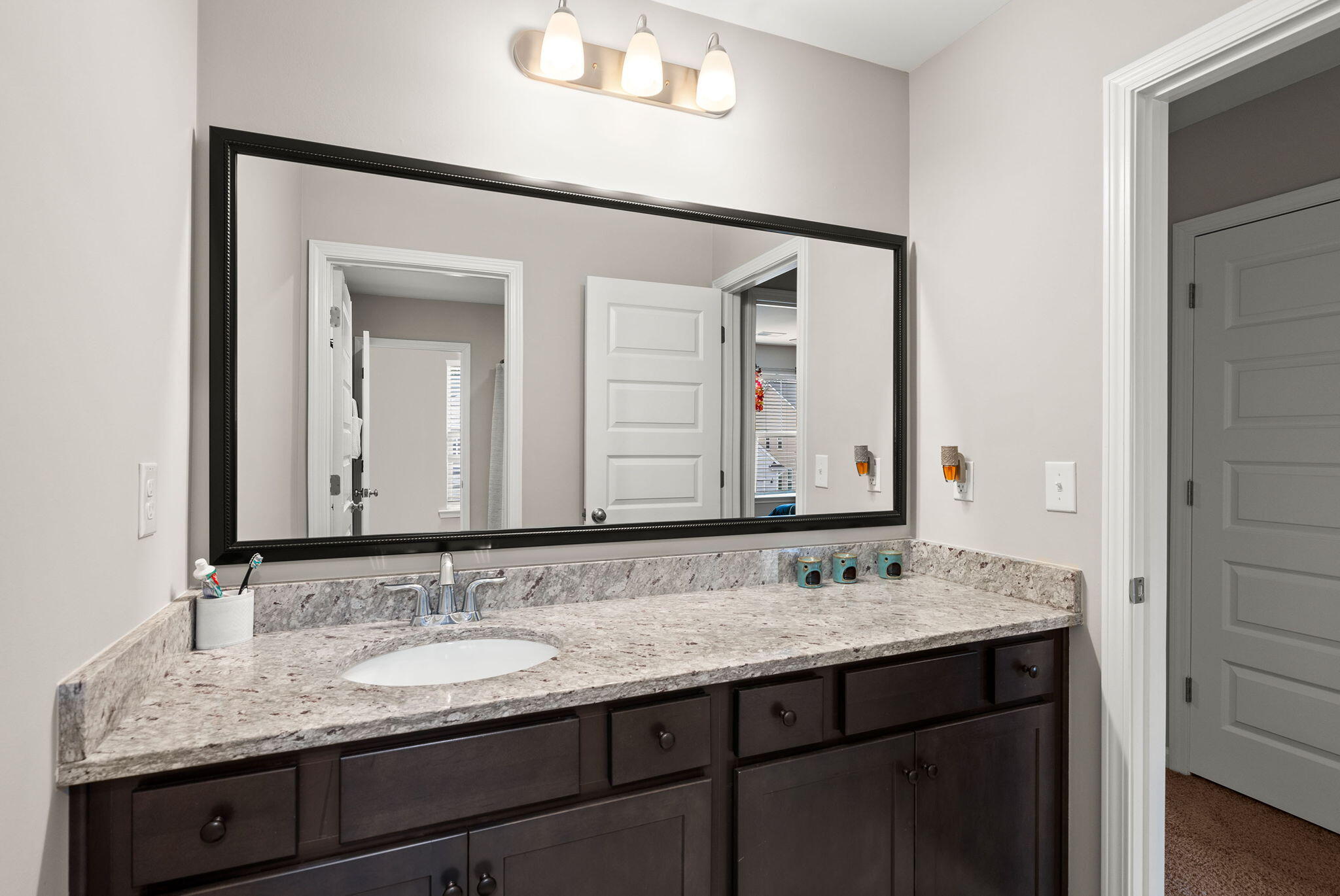 340 Saxony Loop Summerville, SC 29486 - Photo 37 of 48 39