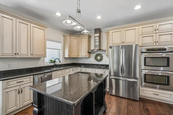 $897,500 | 4207 Cottage Grove Court, Summerville, SC 29483