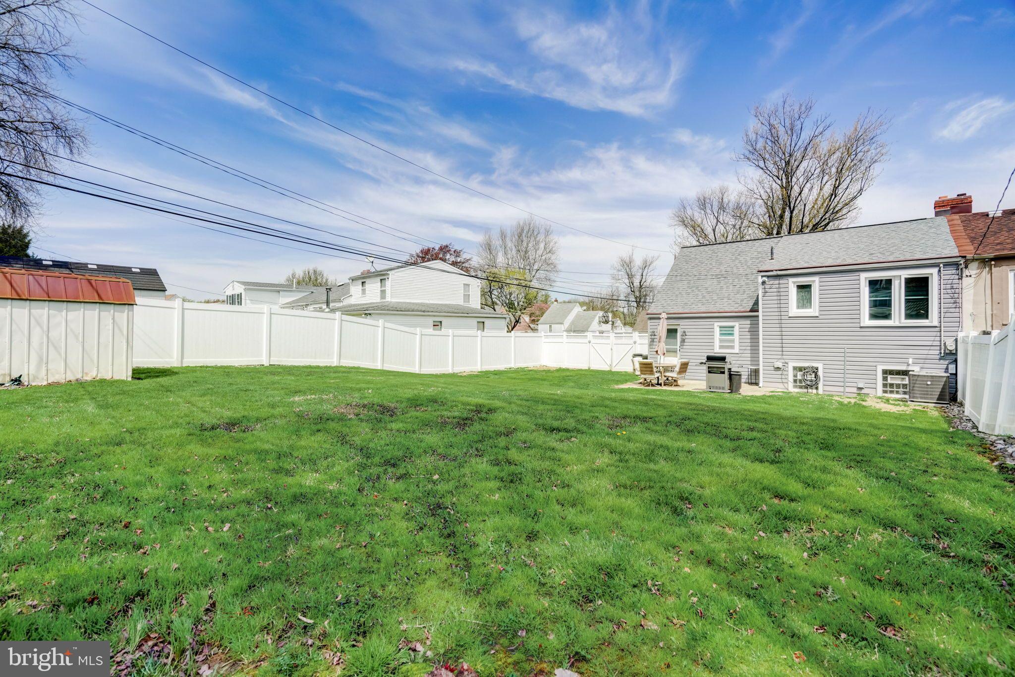 8716 Sagamore Road Philadelphia, PA 19128 - Photo 32 of 33 Use your imagination for this awesome space !