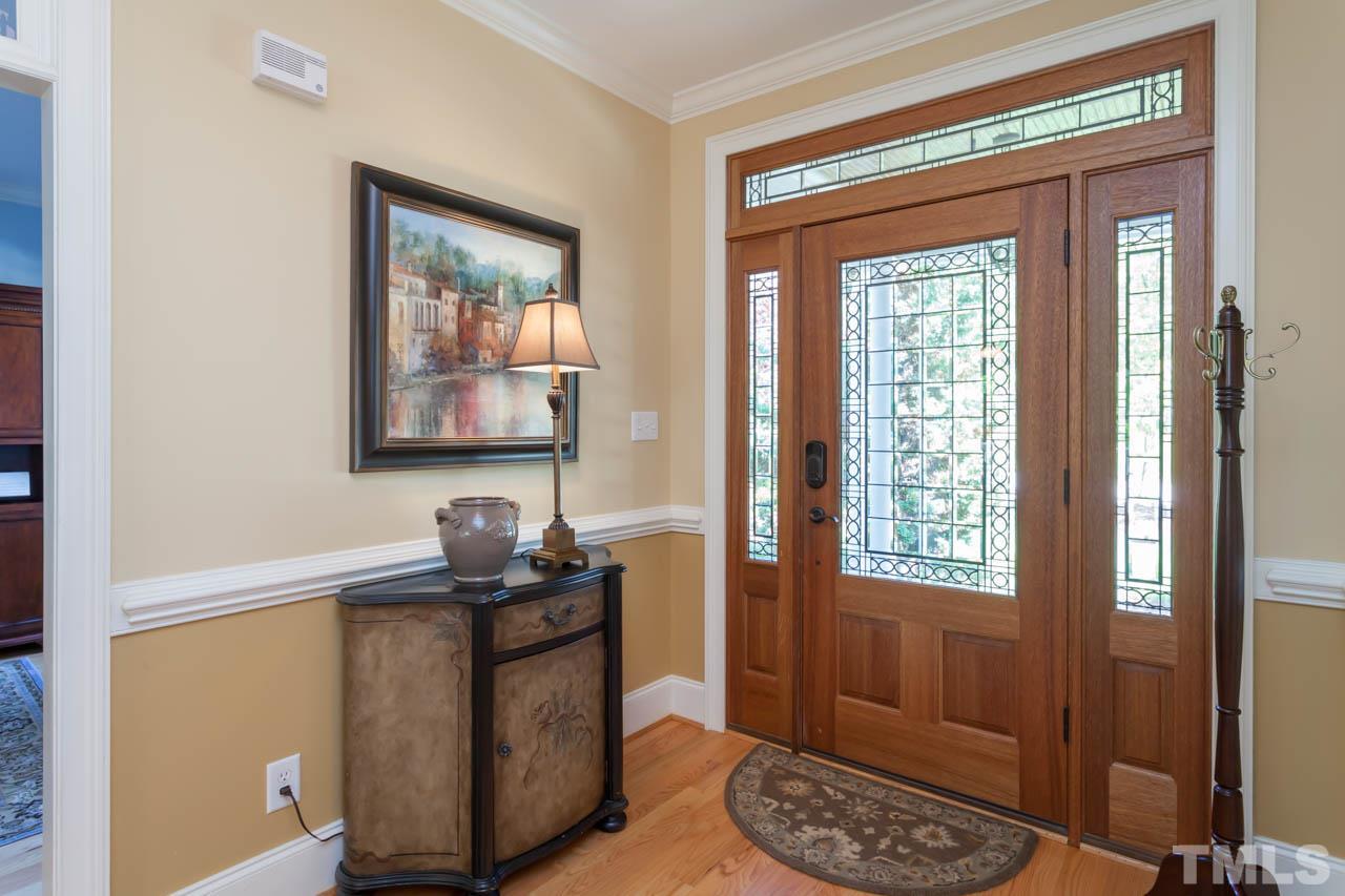 4218 Batiste Road Raleigh, NC 27613 - Photo 10 of 25 WELCOME GUESTS IN THIS BEAUTIFUL FOYER.