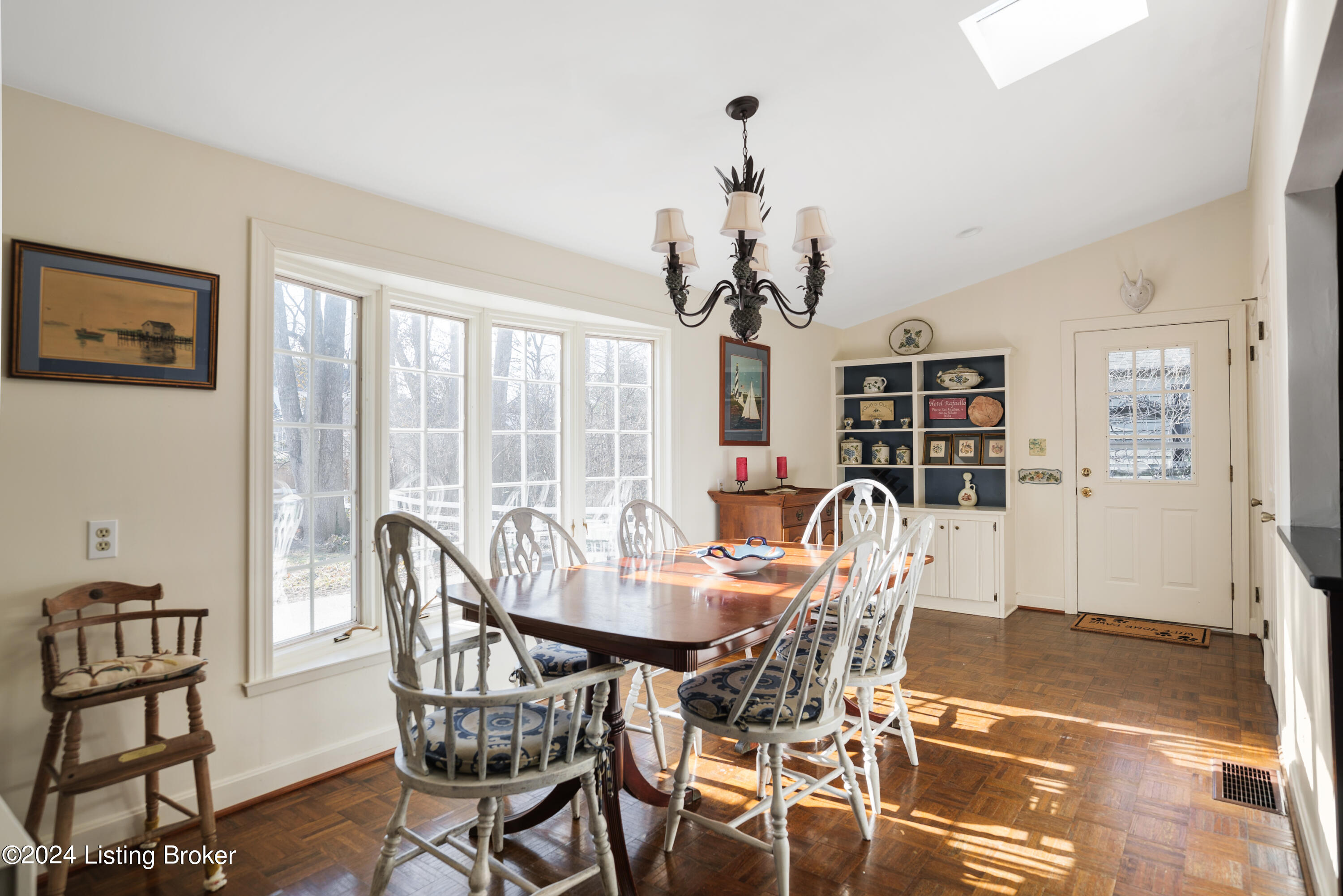 516 Dover Road Louisville, KY 40206 - Photo 23 of 40 TF - JS - Dover (28 of 39)