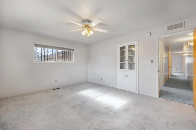 $529,000 | 4948 East Townsend Avenue, Fresno, CA 93727