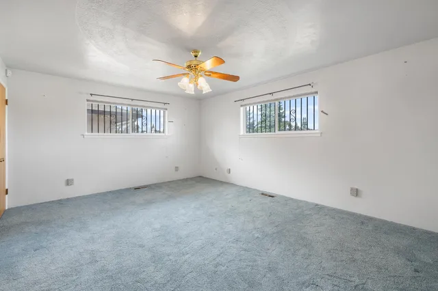 $529,000 | 4948 East Townsend Avenue, Fresno, CA 93727