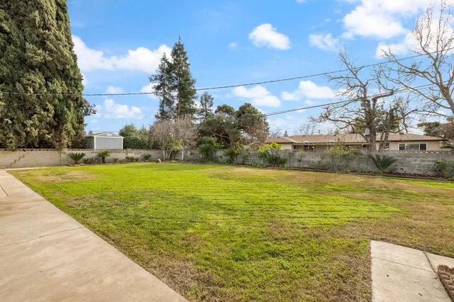 $529,000 | 4948 East Townsend Avenue, Fresno, CA 93727