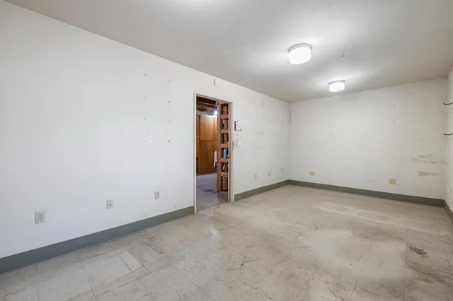 $529,000 | 4948 East Townsend Avenue, Fresno, CA 93727