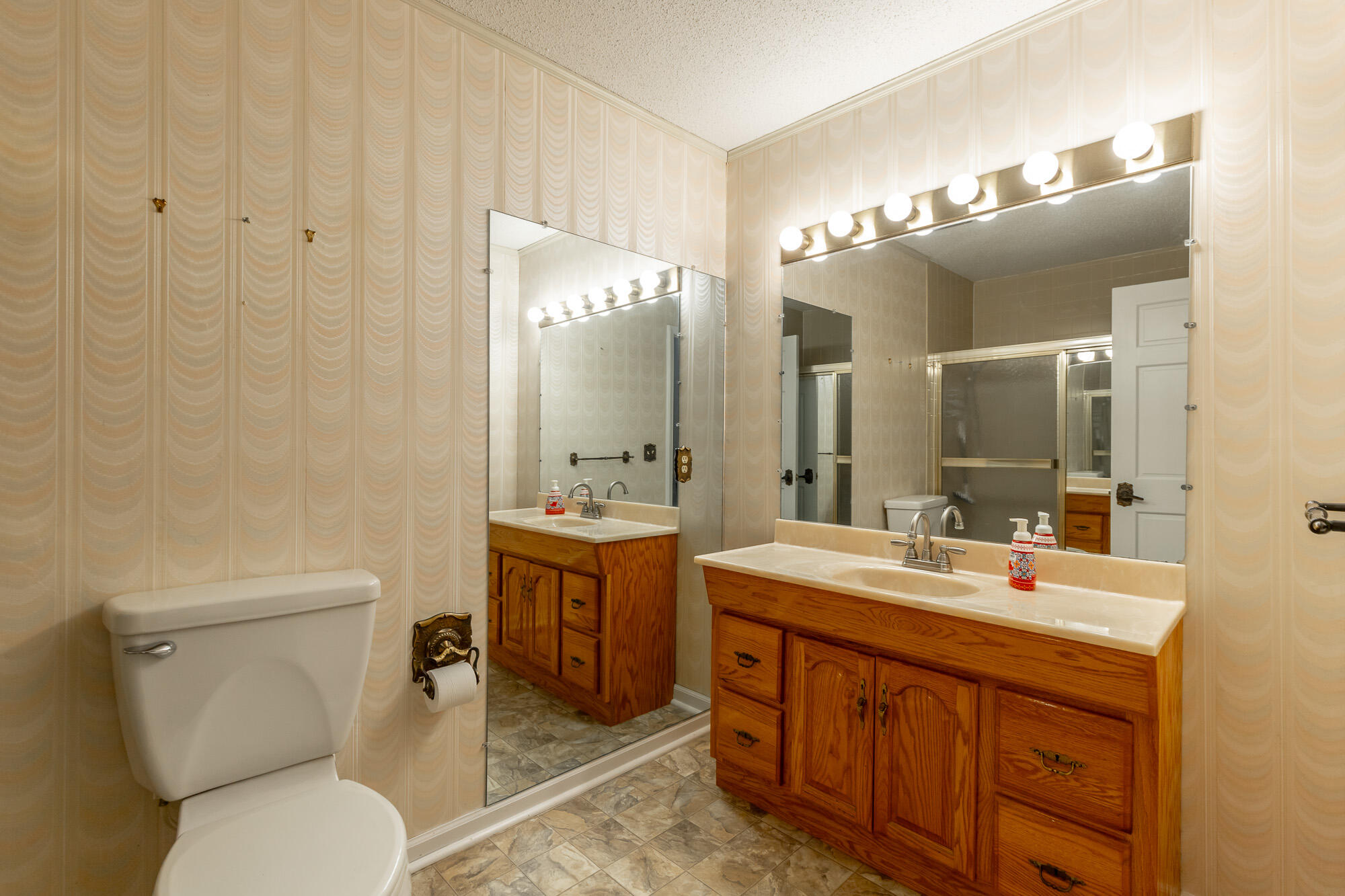 204 Dodd Road Ringgold, GA 30736 - Photo 19 of 91 204 Dodd Road HD-17