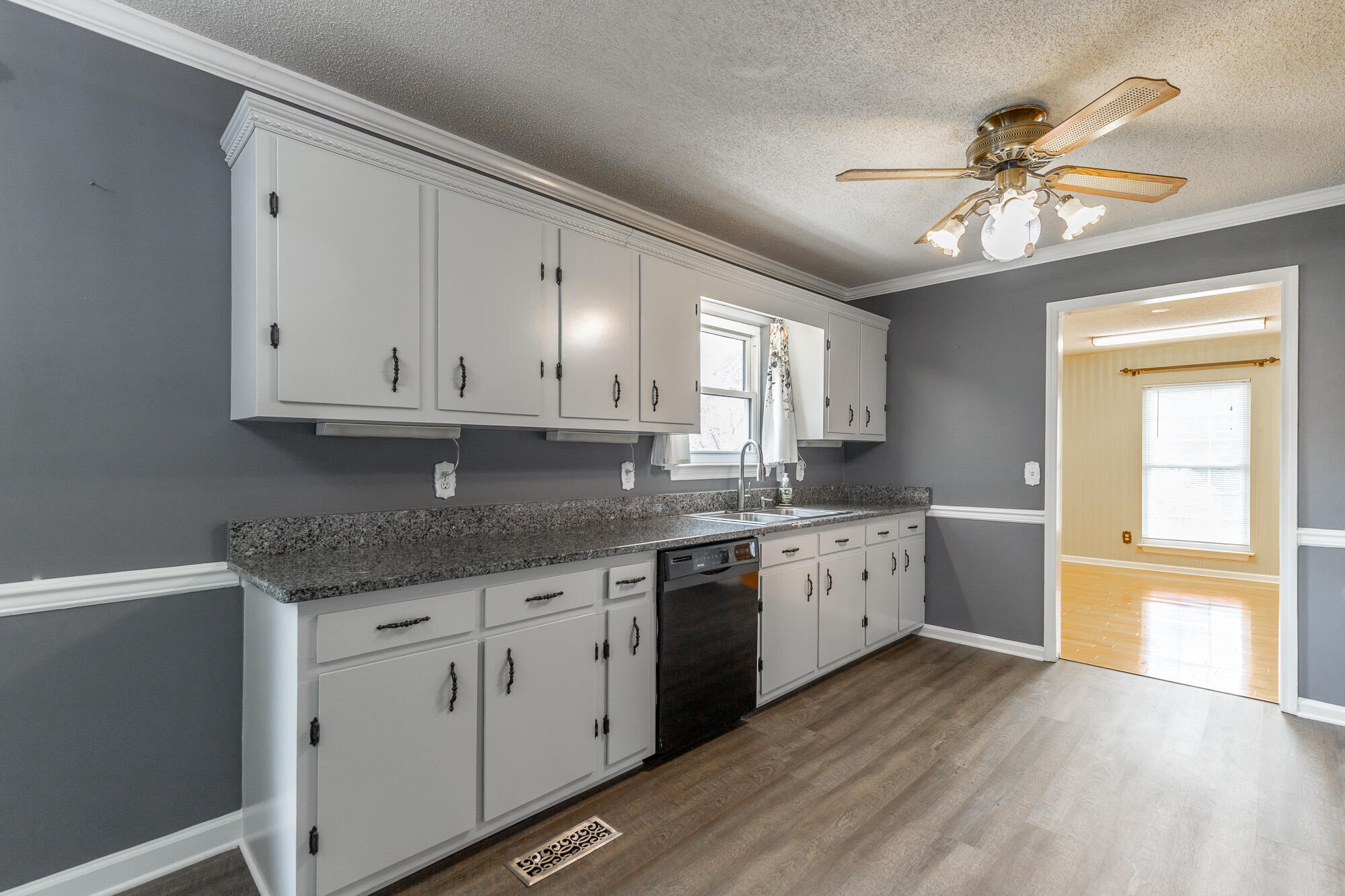 204 Dodd Road Ringgold, GA 30736 - Photo 32 of 91 204 Dodd Road HD-30