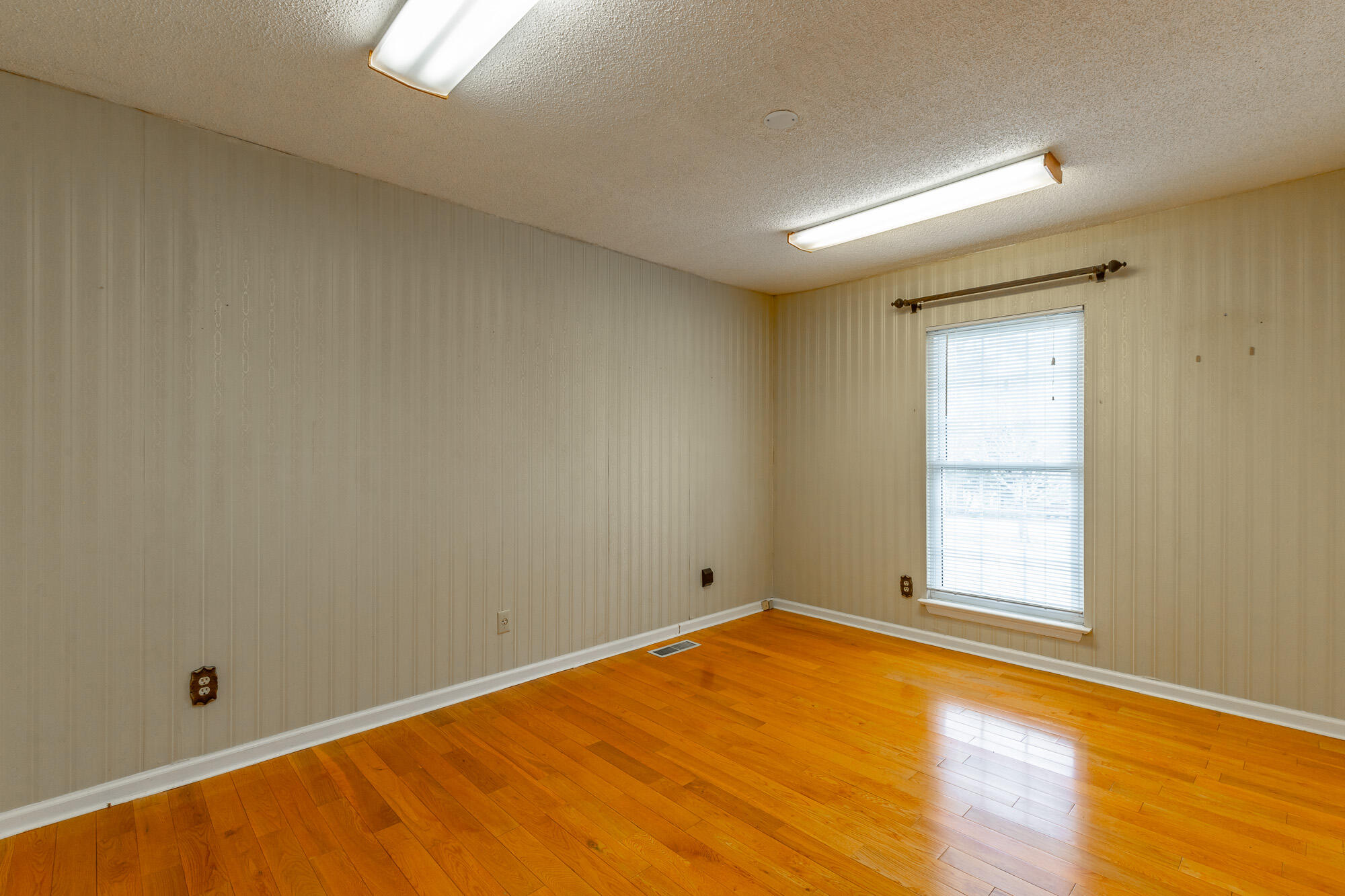 204 Dodd Road Ringgold, GA 30736 - Photo 41 of 91 204 Dodd Road HD-39