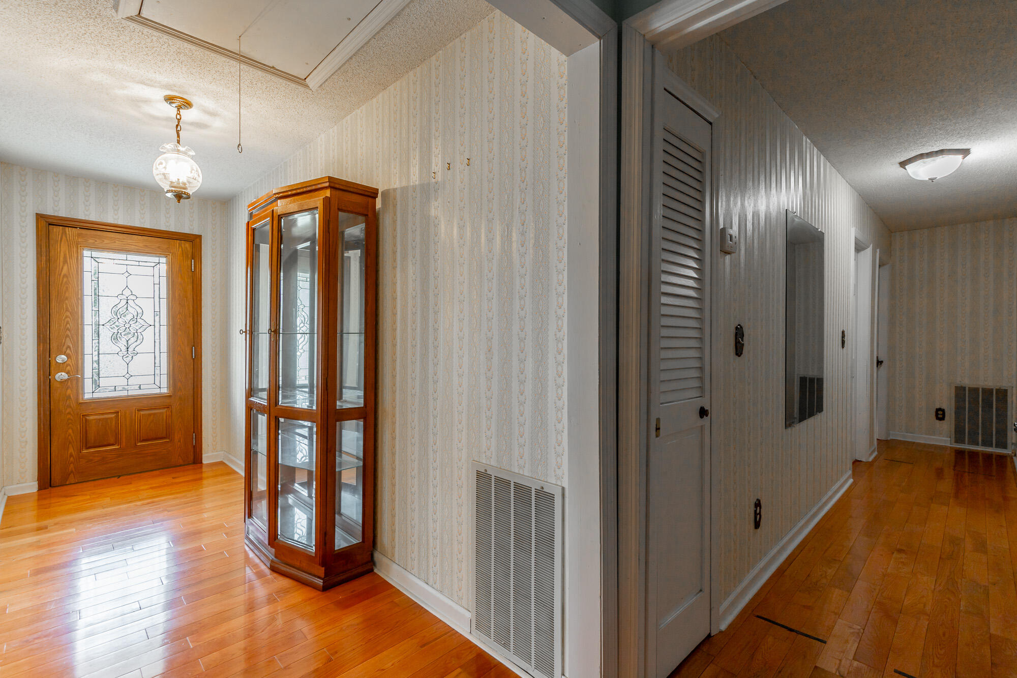 204 Dodd Road Ringgold, GA 30736 - Photo 7 of 91 204 Dodd Road HD-5