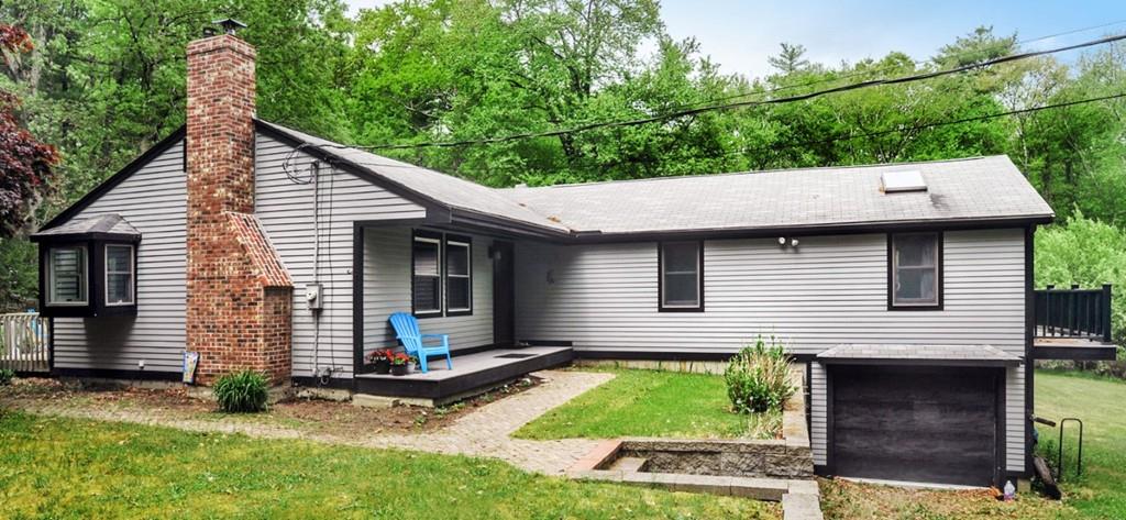 89 Ring Road Plympton, MA 02367 - Photo 1 of 21 Gallery Image 1