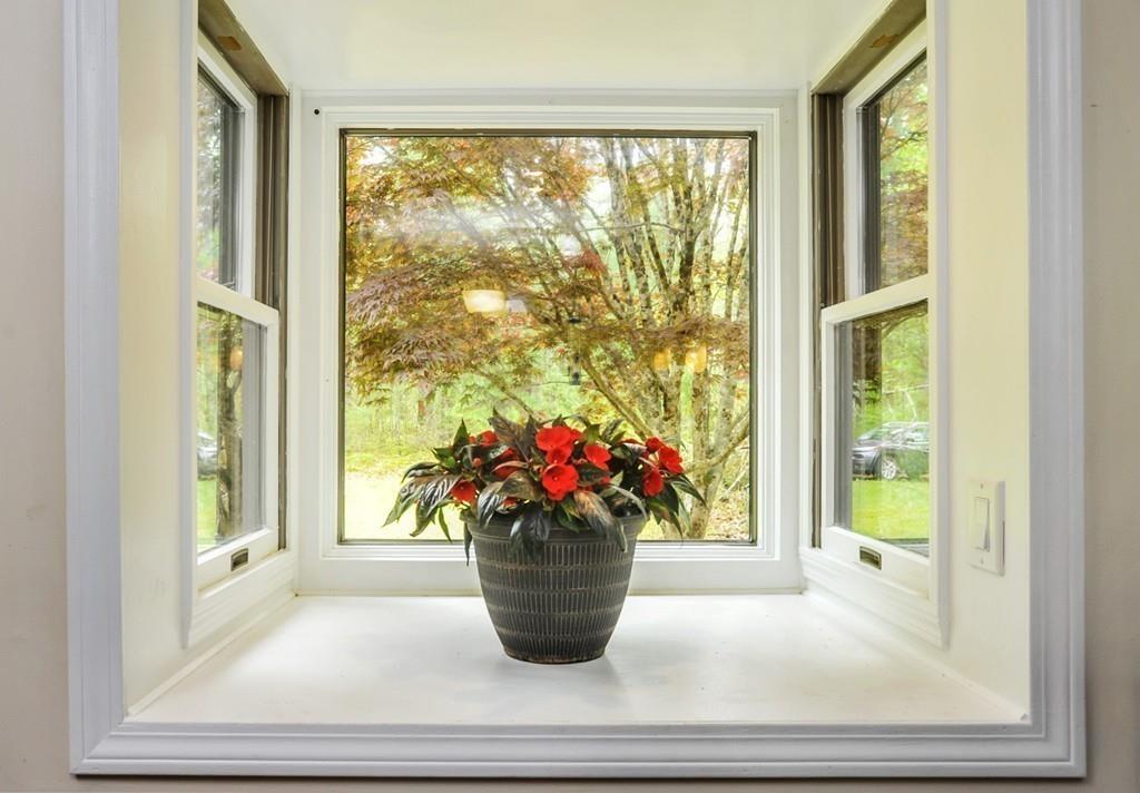 89 Ring Road Plympton, MA 02367 - Photo 6 of 21 Gallery Image 6