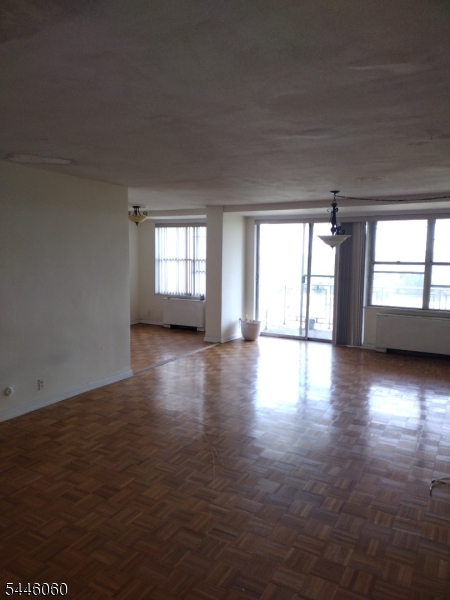 301 Beech Street, Unit 7E Hackensack, NJ 07601 - Photo 4 of 19