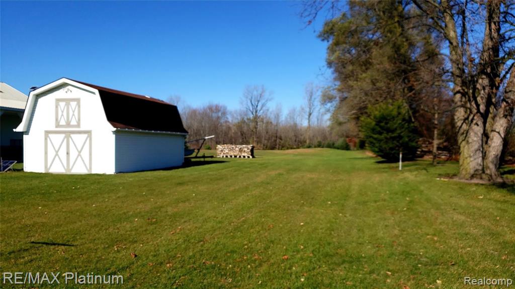 4428 Colf Road Carleton, MI 48117 - Photo 27 of 32
