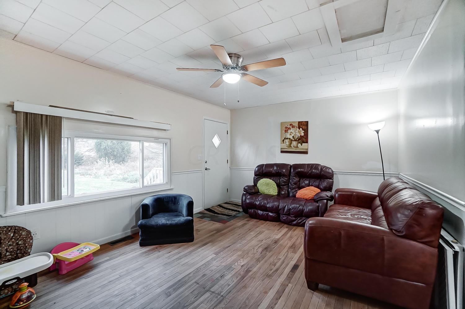 1126 Acton Road Columbus, OH 43224 - Photo 13 of 39 Gallery Image 13
