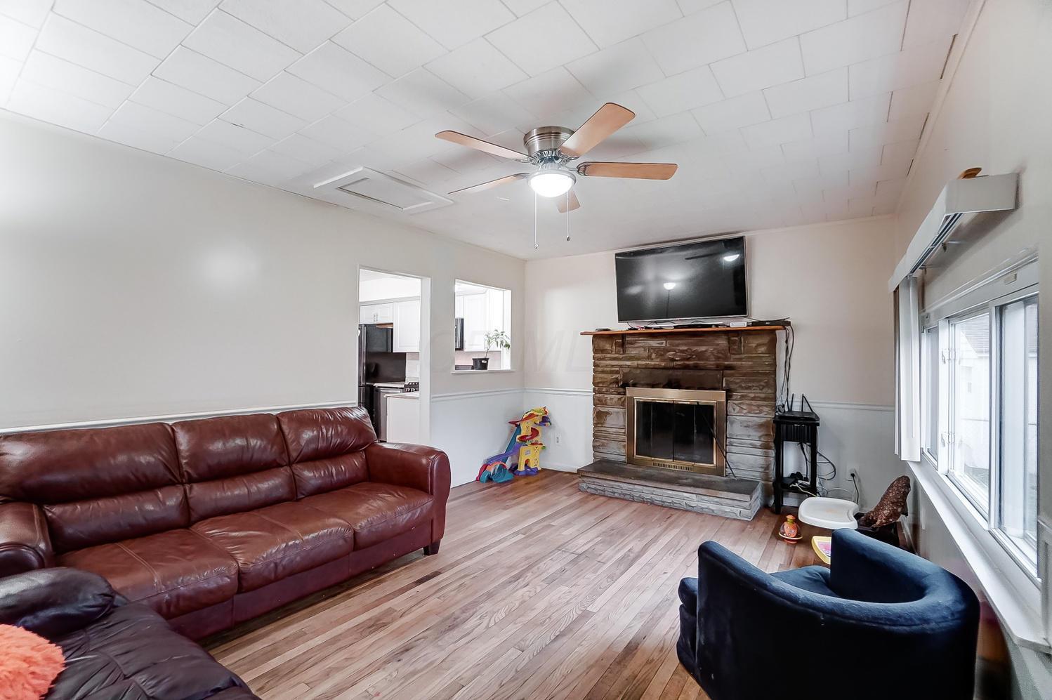 1126 Acton Road Columbus, OH 43224 - Photo 14 of 39 Gallery Image 14