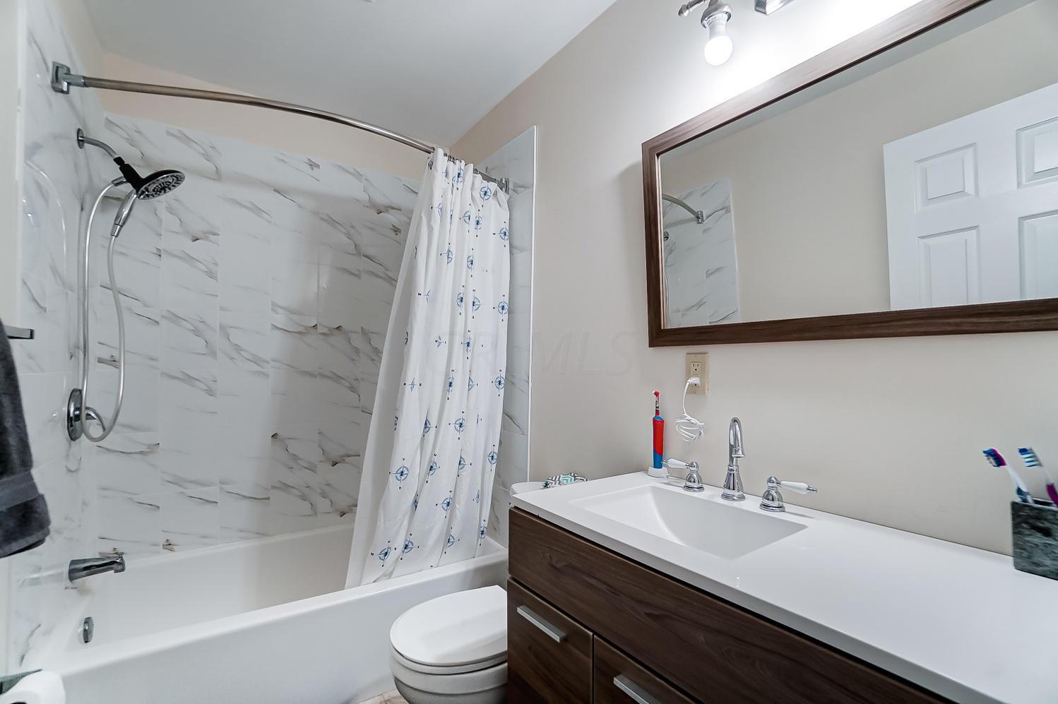 1126 Acton Road Columbus, OH 43224 - Photo 20 of 39 Gallery Image 20