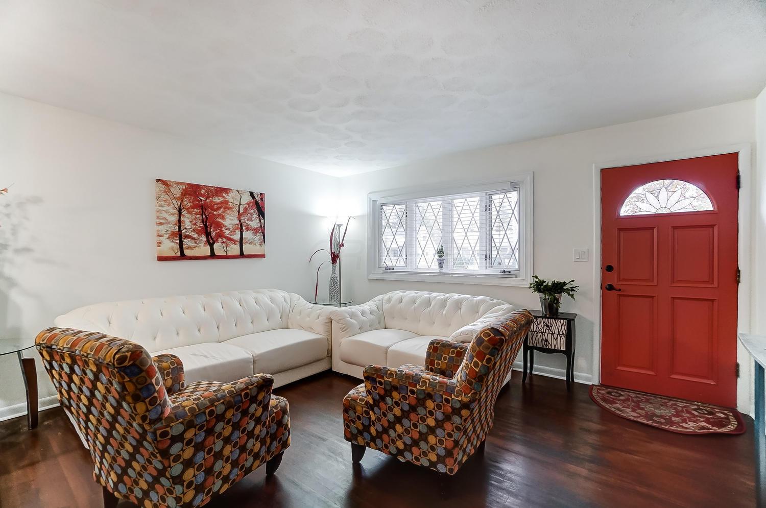 1126 Acton Road Columbus, OH 43224 - Photo 3 of 39 Gallery Image 3