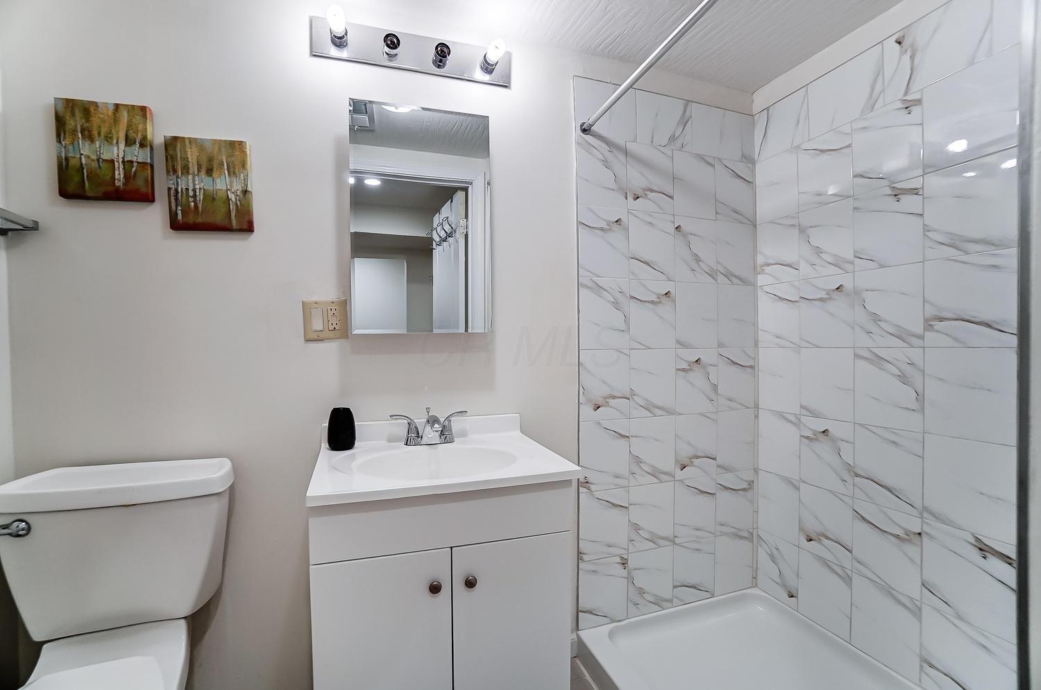 1126 Acton Road Columbus, OH 43224 - Photo 31 of 39 Gallery Image 31