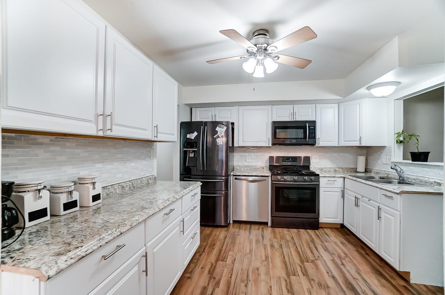 1126 Acton Road Columbus, OH 43224 - Photo 7 of 39 Gallery Image 7