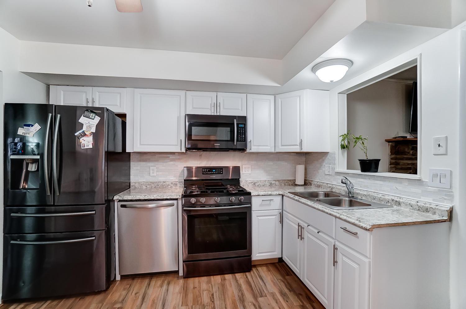 1126 Acton Road Columbus, OH 43224 - Photo 8 of 39 Gallery Image 8