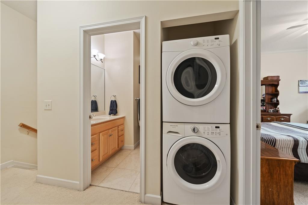 740 Turnpike Street, Unit 7 Beaver, PA 15009 - Photo 21 of 28 Second floor laundry with newer washer and dryer.