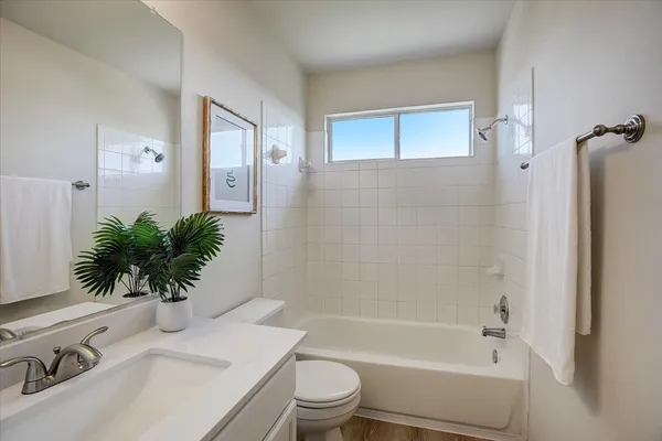 $2,200 | 205 Sweet Leaf Lane, Pflugerville, TX 78660