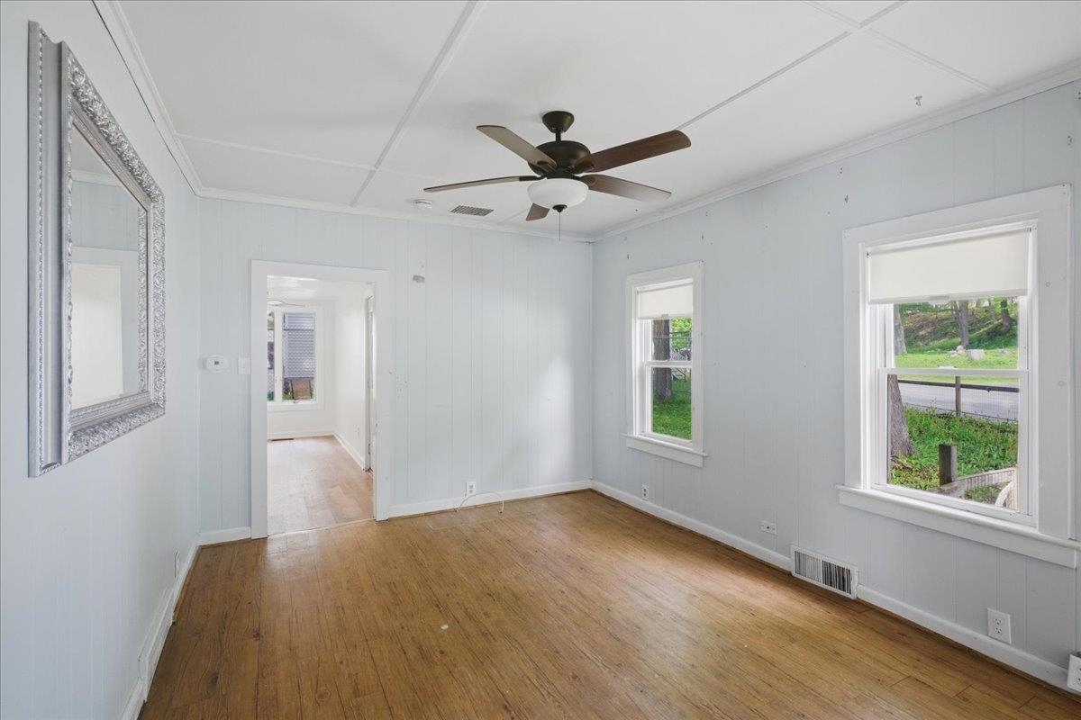256 Union Street Bennington, VT 05201 - Photo 7 of 29