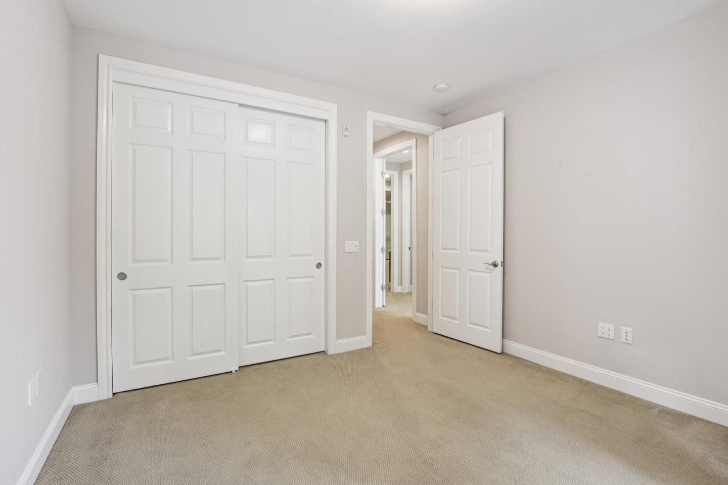 2881 Meridian Avenue, Unit 146 San Jose, CA 95124 - Photo 16 of 35 a view of an empty room