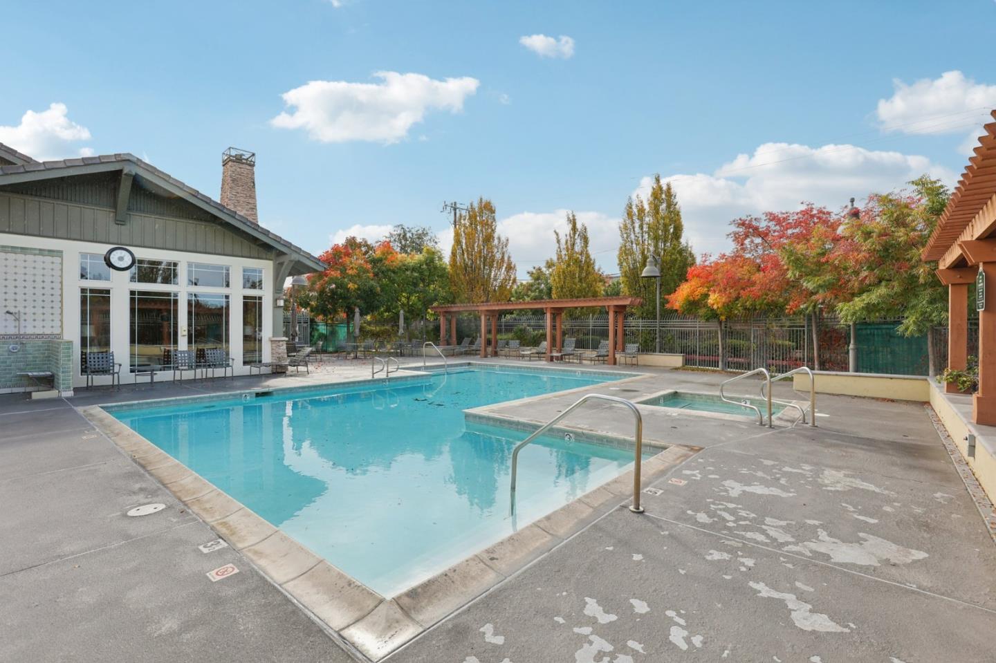 2881 Meridian Avenue, Unit 146 San Jose, CA 95124 - Photo 32 of 35 a view of a house with swimming pool and sitting area
