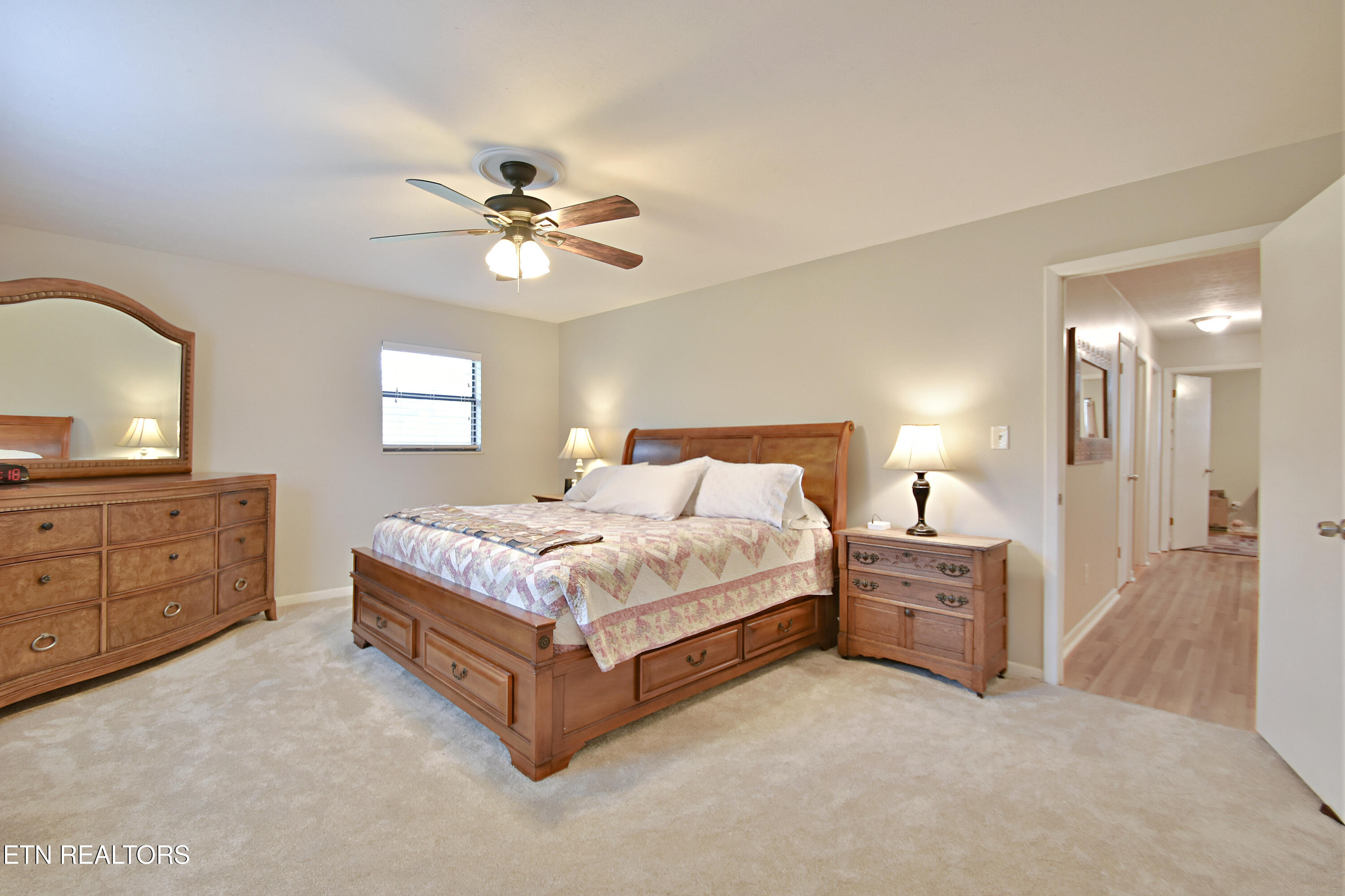 7309 Chartwell Road, Unit 4 Knoxville, TN 37931 - Photo 23 of 57 DSC_4969